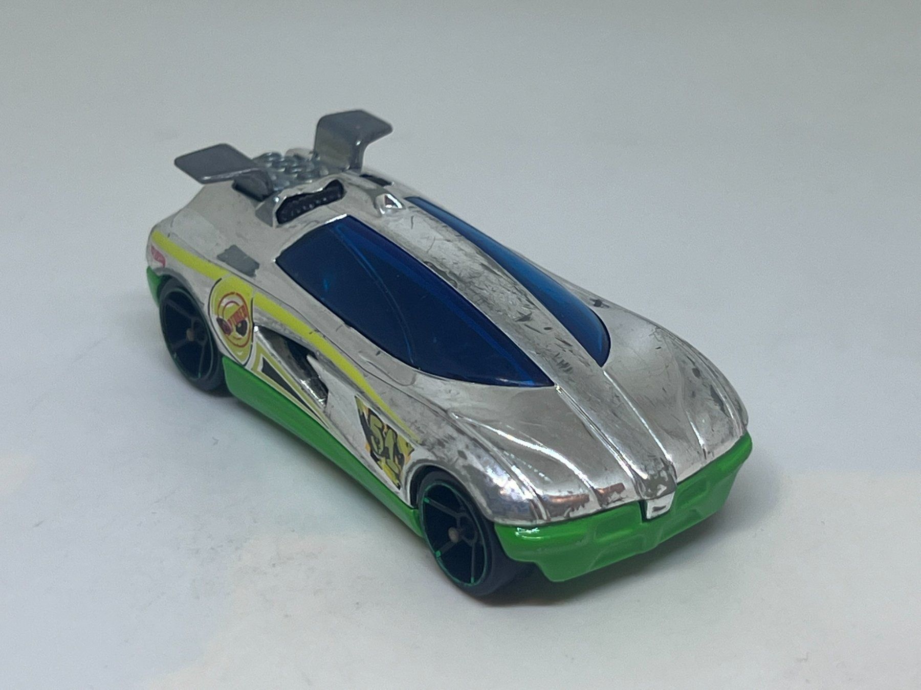 Hot Wheels Modellautos: Hot Wheels Octanium #496 – Gebraucht aus Wildegg von LaaBoutique