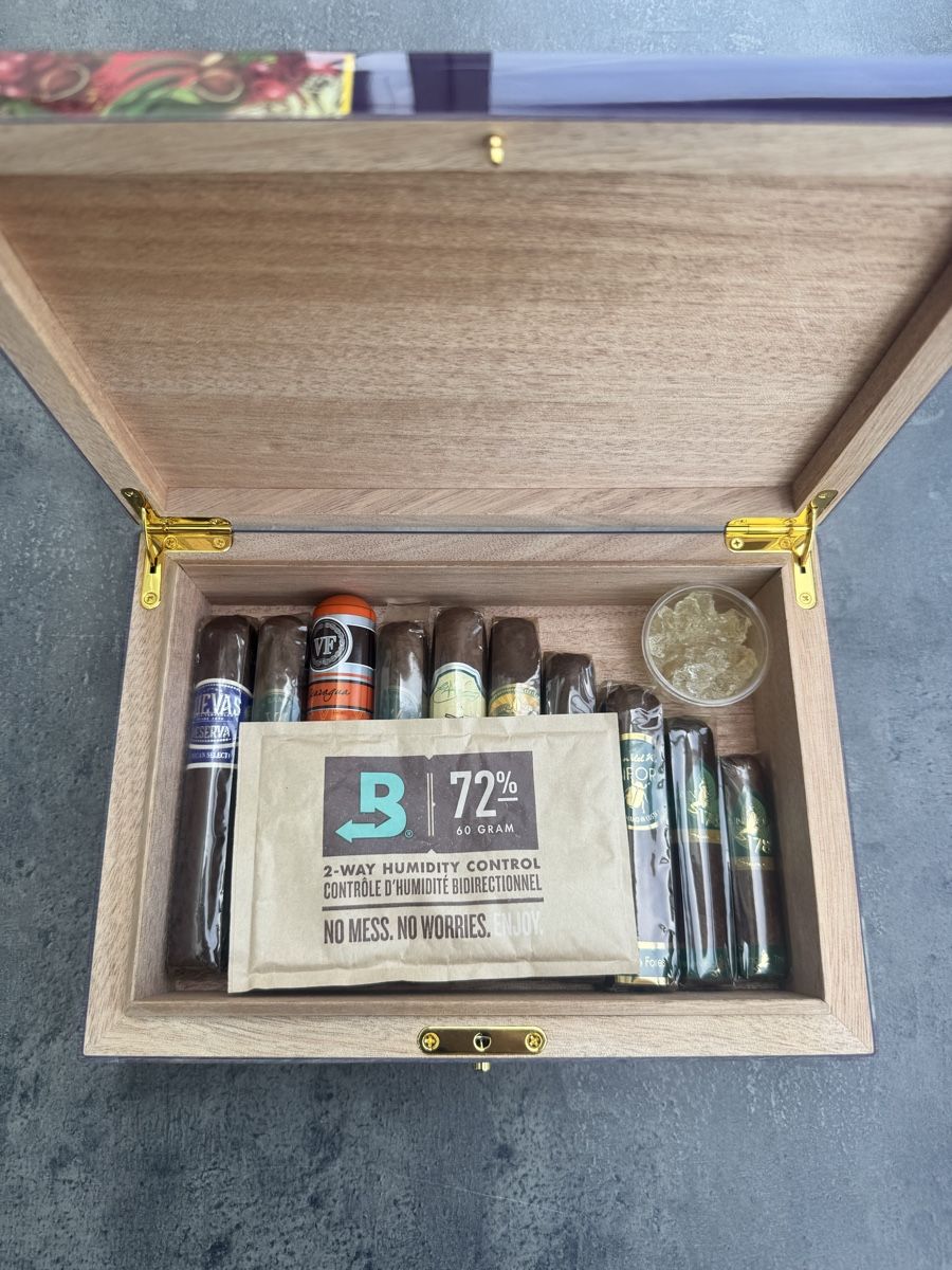 Humidor per sigari: Cigar Box can be used as Humidor – Usato da Seuzach venduto da Wolf936 2