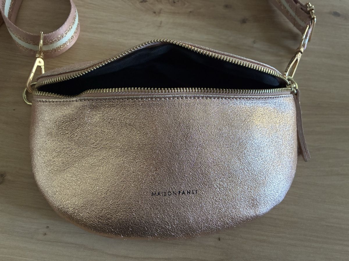Taschen für Damen: Sac banane  – Neu (gemäss Beschreibung) aus Berlens von aye_lf66
