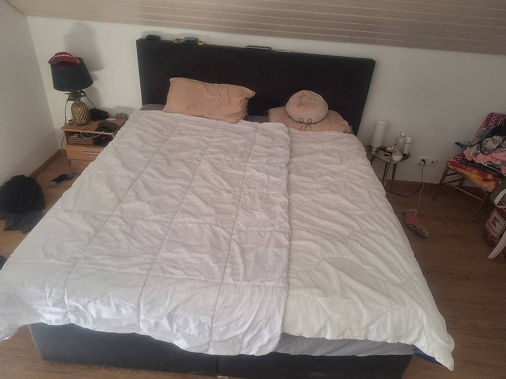 Betten: Boxspringbett – Gebraucht aus Wynau von Ziegler_Secondhand