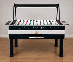 Garlando Deluxe Tischfussballtisch inkl. Spezial-Leuchte