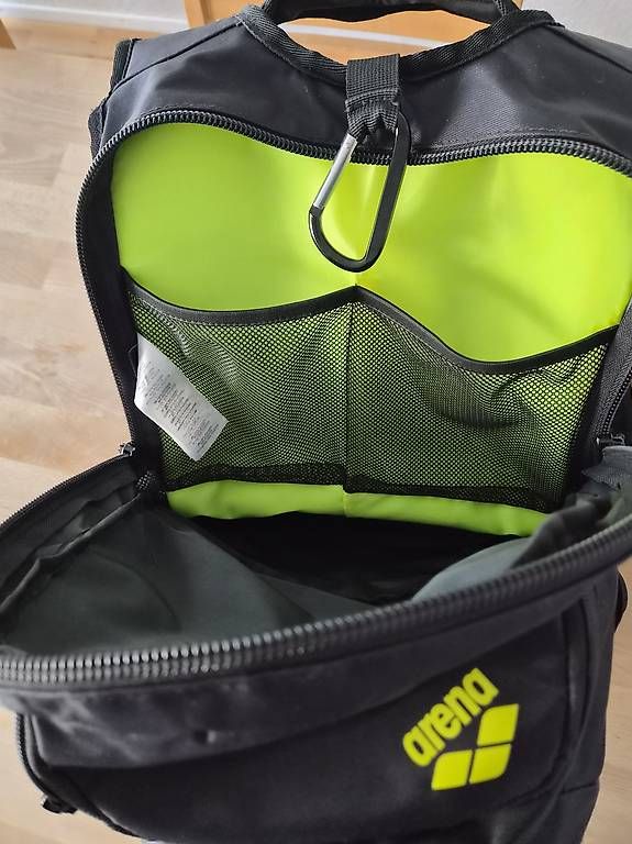 Arena Zaini: ARENA Schwimmrucksack – Usato da Liebefeld venduto da Sibe82 2