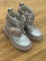 Kinder Schuhe