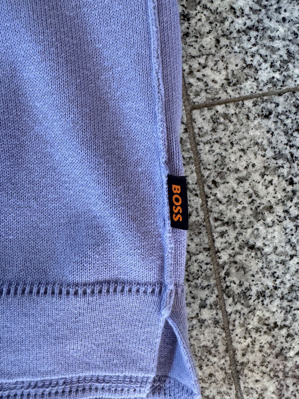 Hugo Boss Magliette Polo: HUGO BOSS Kurzarm-Strickpullover - Flieder - S – Usato da Unterägeri venduto da Famdre 3