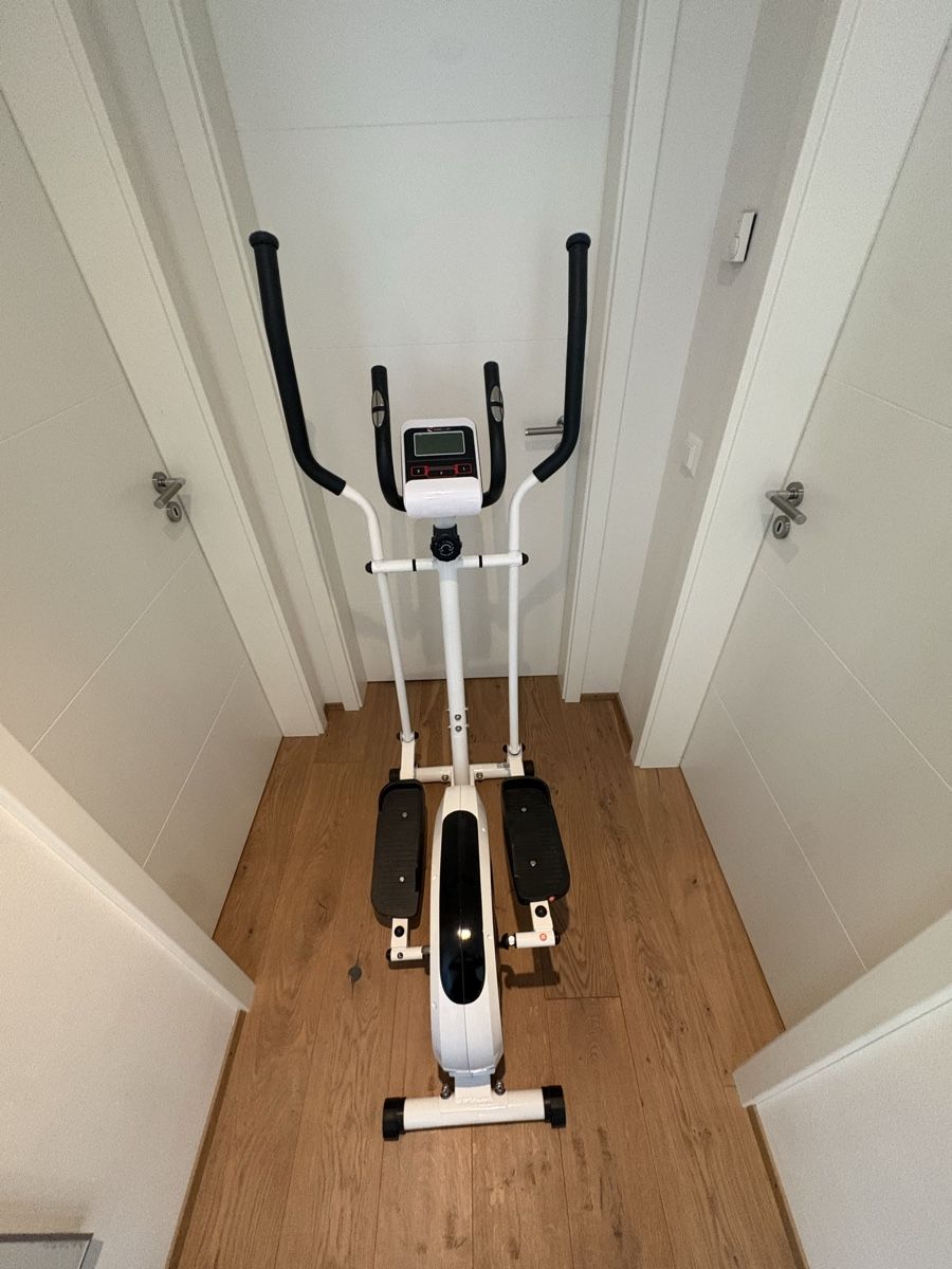 Vélos d'appartement: Stepper Christopeit Neu – Neuf (Voir description) à Widen par janick7