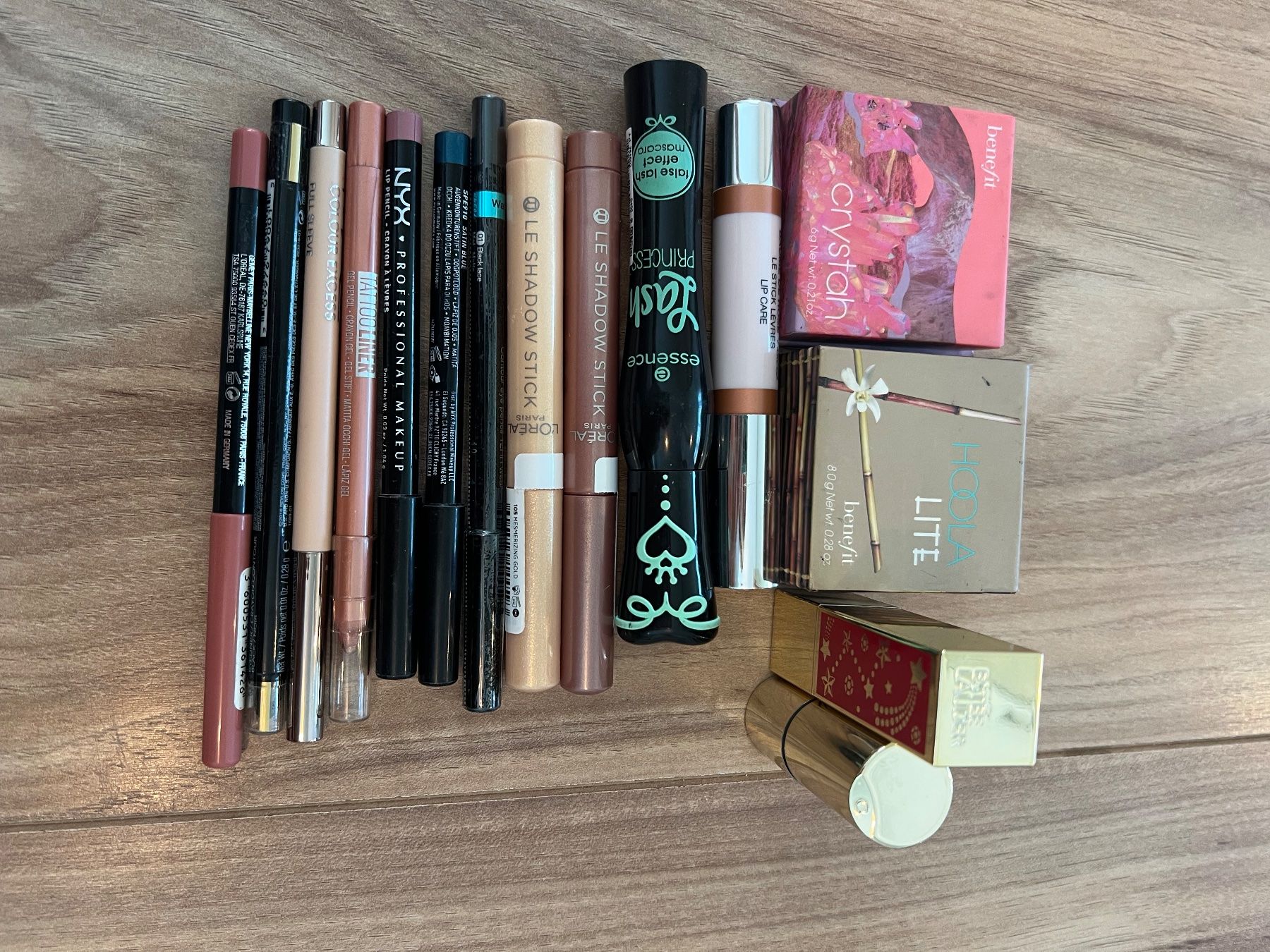 Make-up: Make up set - some new some little used – Usato da Arzier Le Muids venduto da oma_w5bq