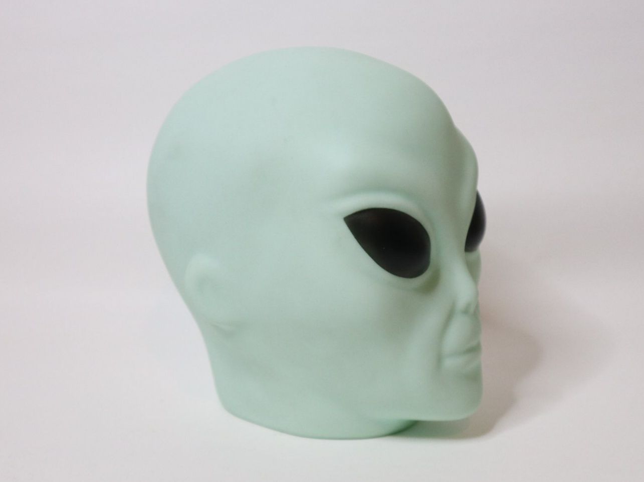 Statuette: Alien Kopf Spardose Sparkasse unbenutzt – Usato da Eschenbach SG venduto da Astalavista 1