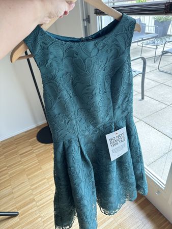 Chi Chi London Petite Kleid, Gr. 40, Neu mit Etikett!