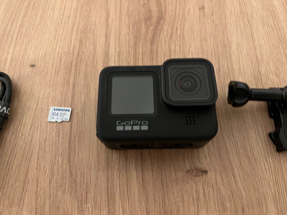 GoPro Hero 9 Black + 64GB microSD Card Kaufen auf Ricardo