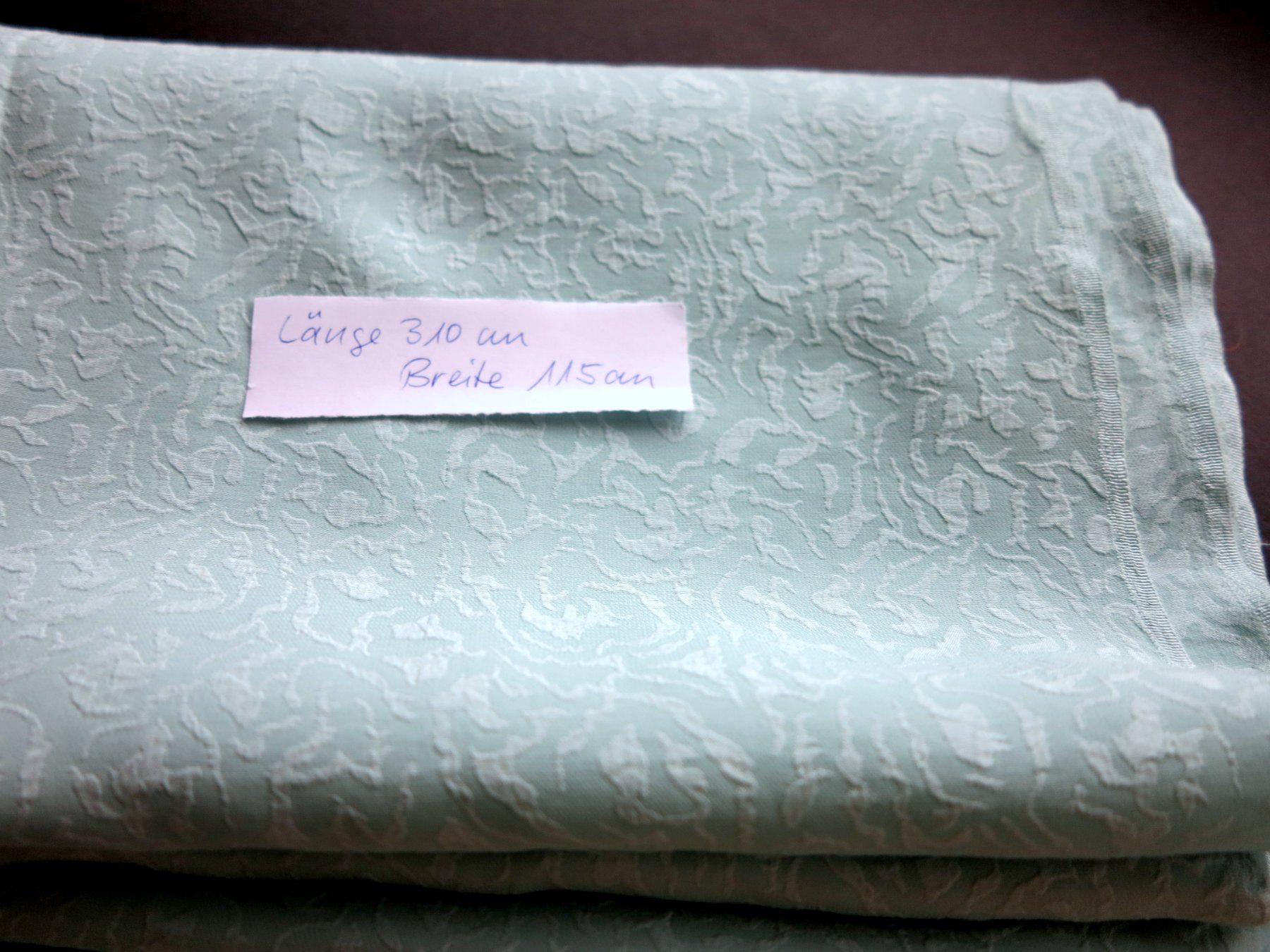 Tissus: 310 cm Seiden Jacquard – Neuf avec emballage d'origine à Büttikon AG par Kaebri 1