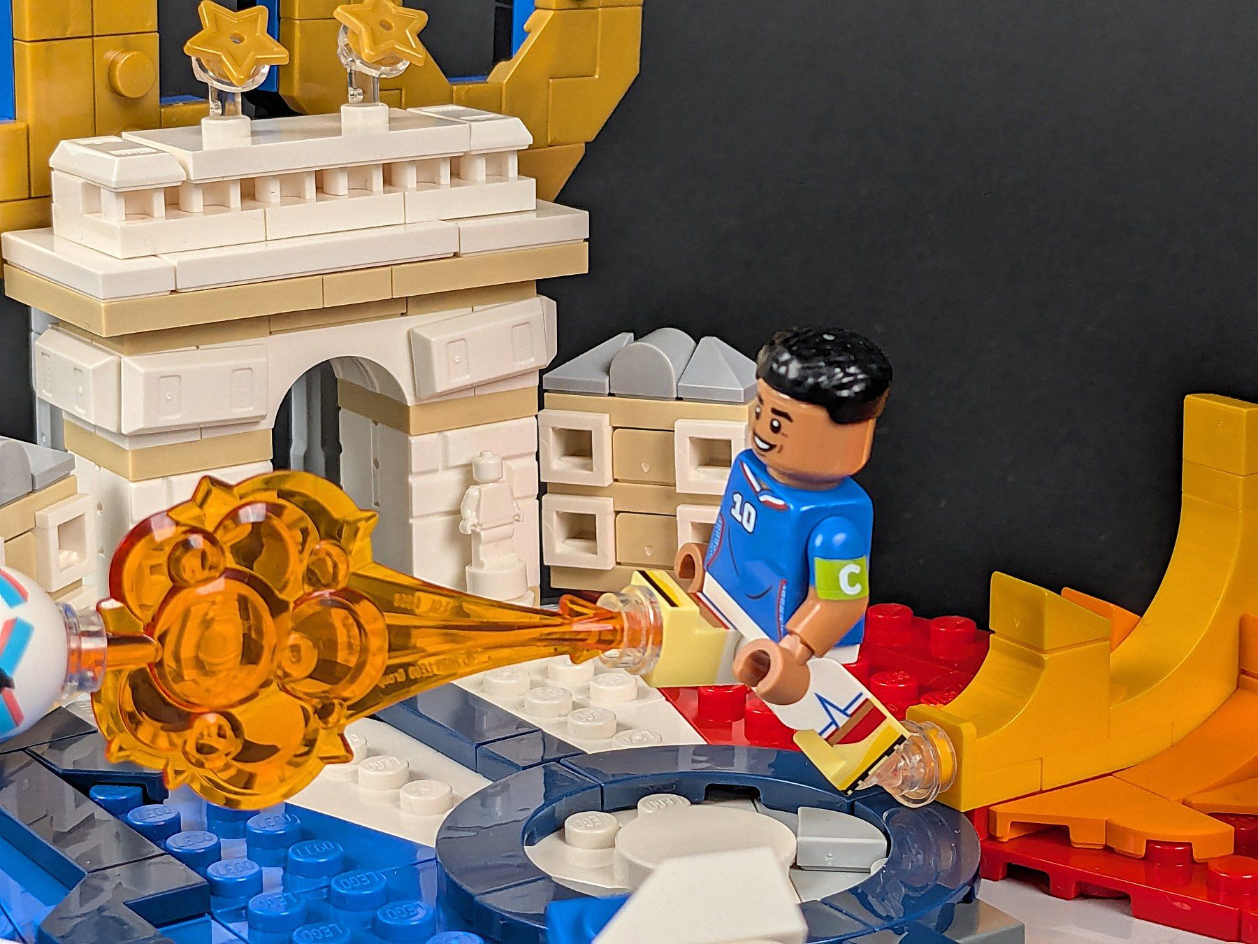 Lego Spielzeuge: LEGO Kylian Mbappé – Neu (gemäss Beschreibung) aus Dintikon von Restwert_Dintikon 2