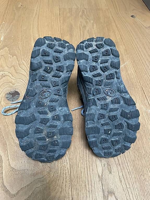 Scarpe per ragazzi: Wanderschuh Merrell Grösse 30 – Usato da Rubigen venduto da lia_dwd7 2