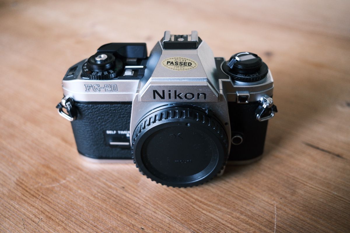 Nikon Fotocamera: Nikon FG-20- revidiert – Usato da Solothurn venduto da G-M-H