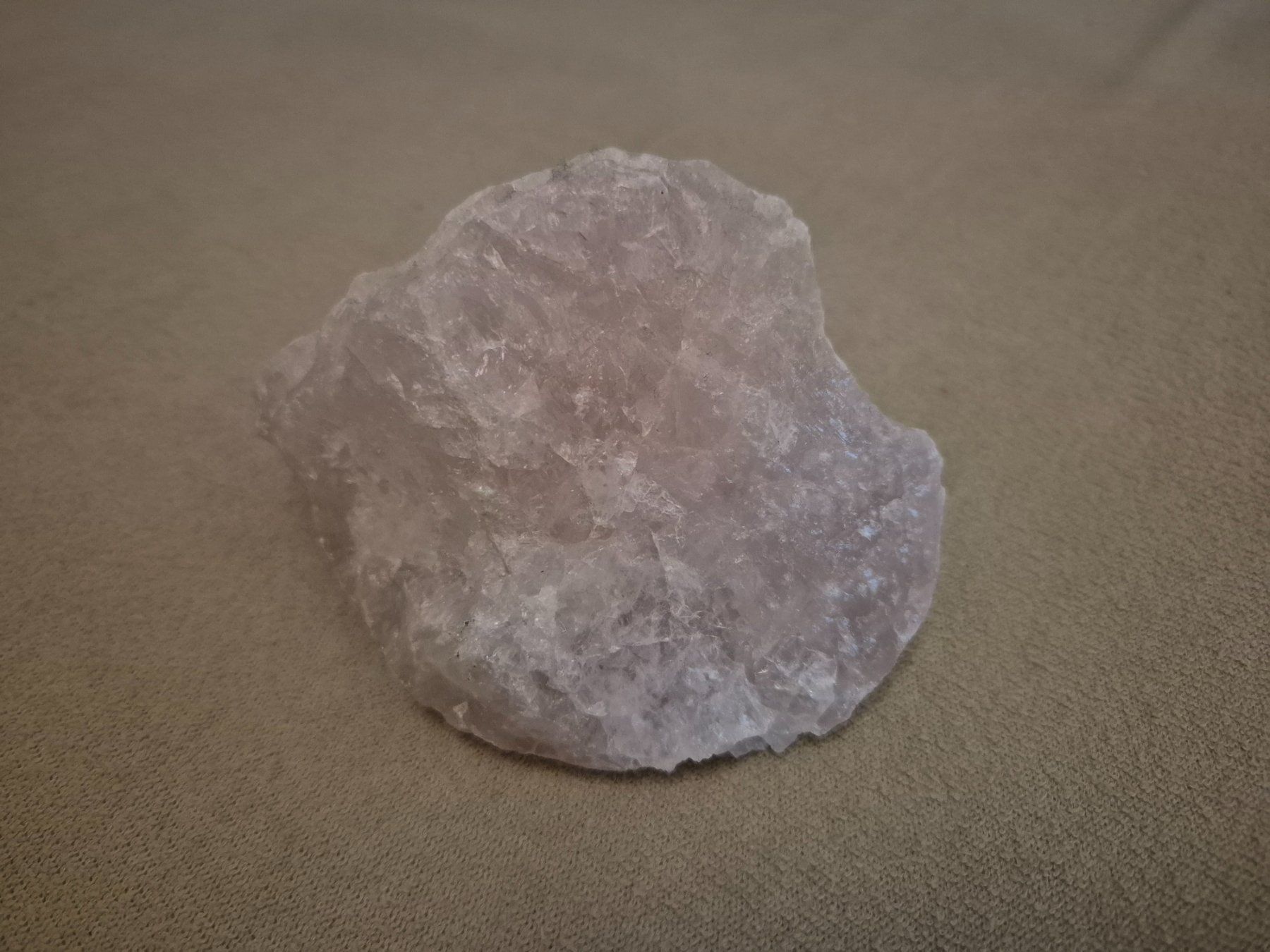 Mineralien & Heilsteine: Schöner Rosenquarz – Gebraucht aus Niederrohrdorf von Guido.B 2