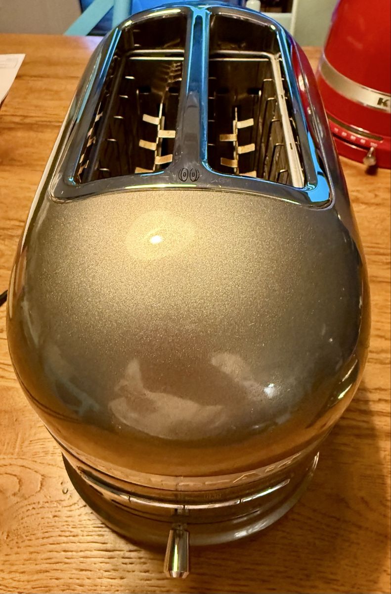Kitchenaid Küchengeräte: Kitchenaid Artisan Toaster grau – Gebraucht aus Allschwil von Artur15 8