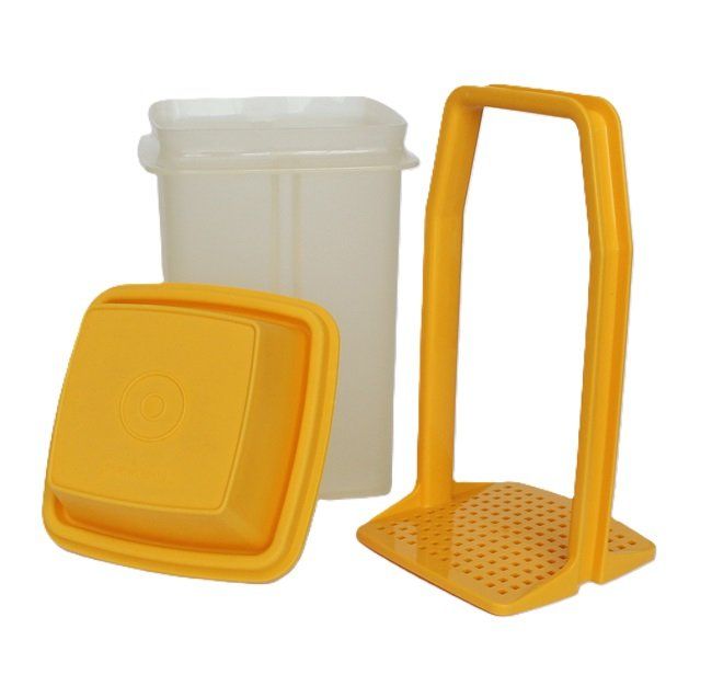 Tupperware Contenitori & Simili: Tupperware Gurkenlift – Usato da Schlatt TG venduto da annesbuecher 1