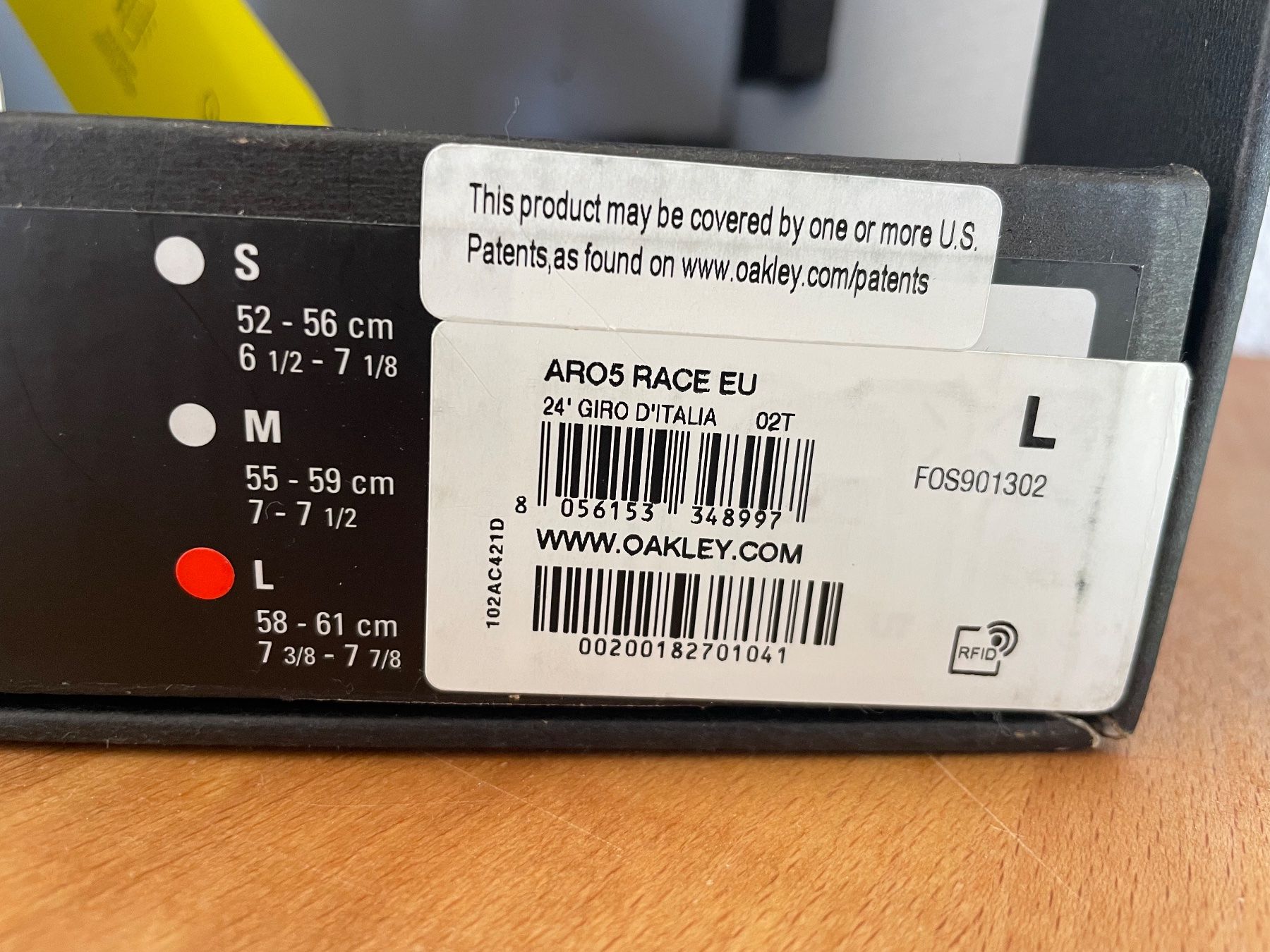 Oakley Caschi: Velohelm Oakley ARO5 Race  Size L – Nuovo e nell'imballaggio originale da Au ZH venduto da zdv 3