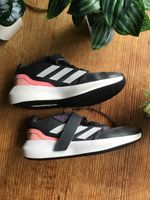 Schwarze Adidas Schuhe Grösse 29 30