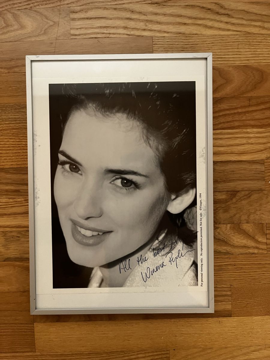 Autogramme: Winona Ryder Autogrammkarte – Gebraucht aus Hüntwangen von konizh01 1