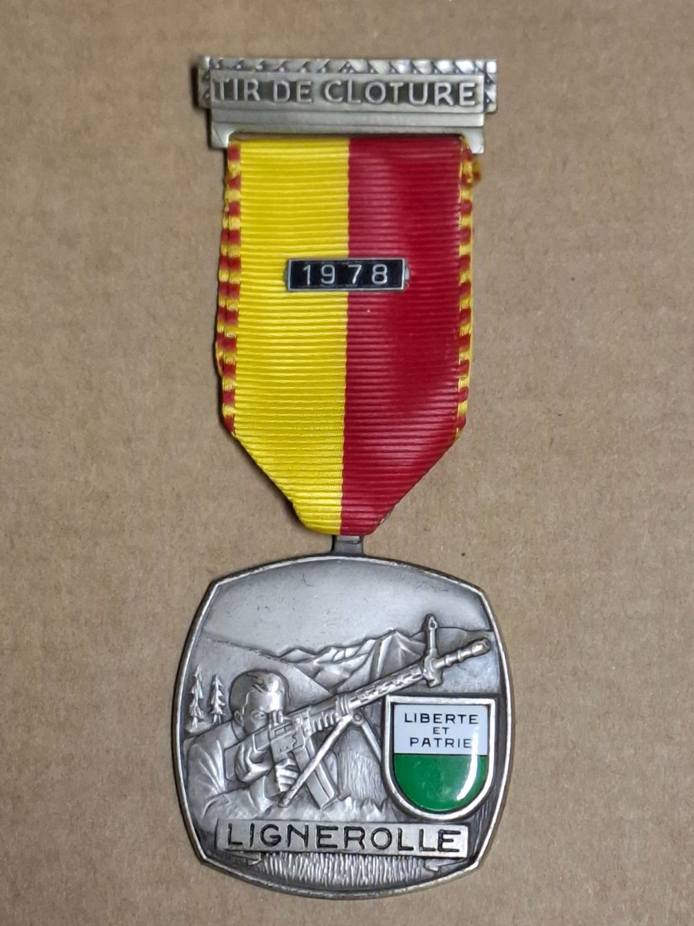 Medaglie: Lignerolle 1978 (D406) – Usato da Schwanden GL venduto da Suvorov 2