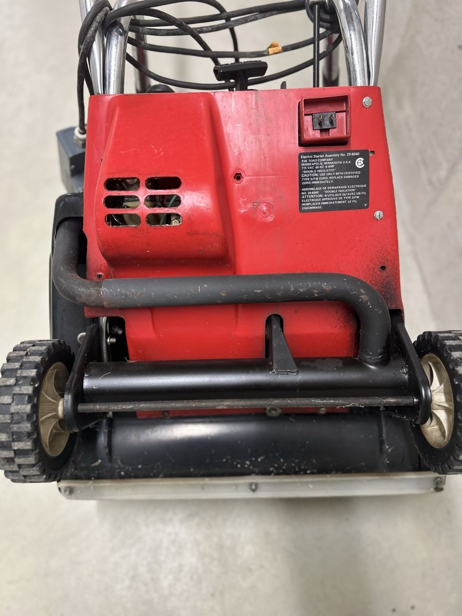 Toro Tutte le macchine: Toro S-620 Elektro Schneefräse – Usato da Zürich venduto da jasmin011 9