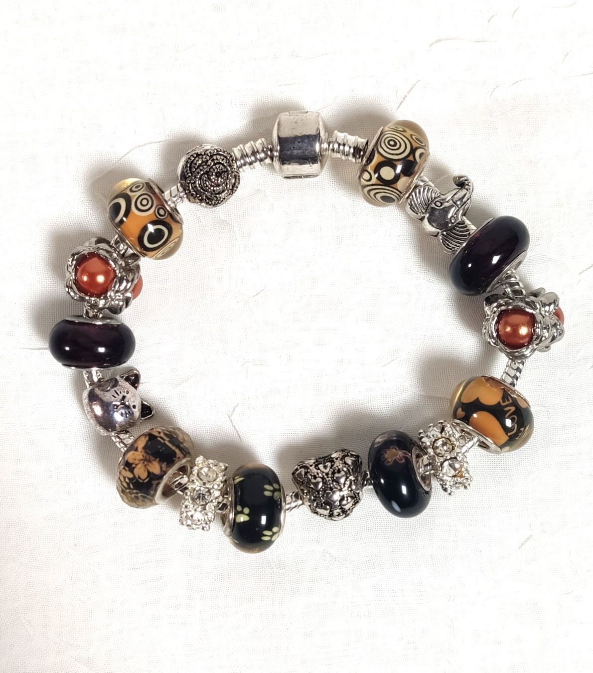 Bracciali & Braccialetti: Charm-Armbänder, modische Armbänder. – Nuovo e nell'imballaggio originale da Lamboing venduto da Qtrica 5