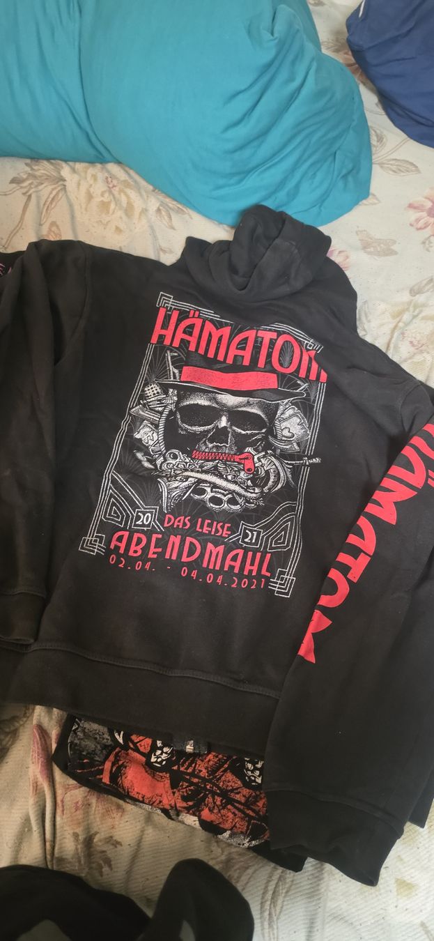 Lotti di vestiti: 3x Hoody 2x Shirts / Hämatom / Gr.XL – Nuovo (secondo la descrizione) da Zürich venduto da Daniela51 3