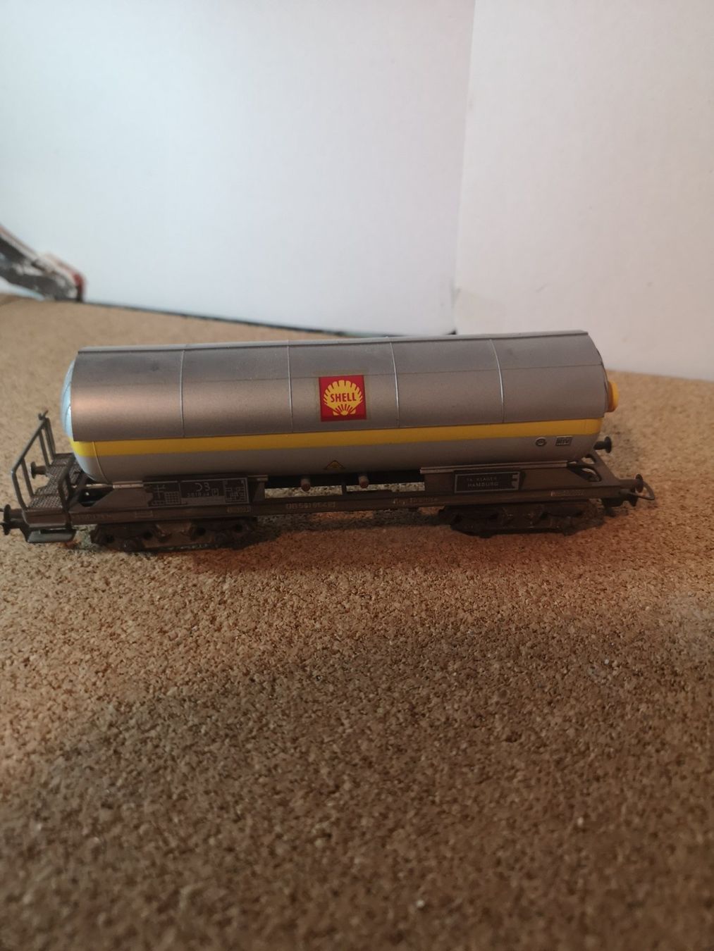 Modelleisenbahnen: Div. Tankwagen H0 – Gebraucht aus Heimberg von Newyorker5 2