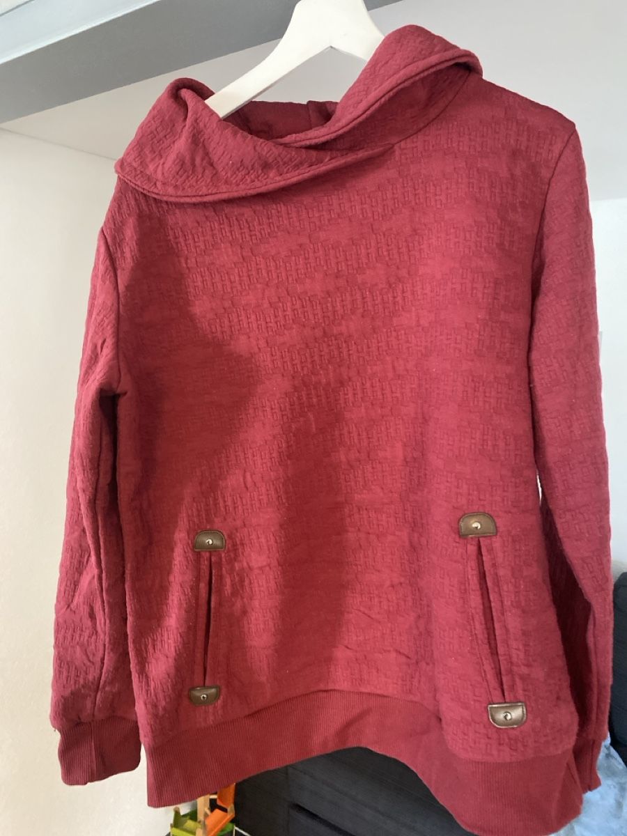 Maglioni & Felpe: Pullover – Usato da Termen venduto da mel_55dc