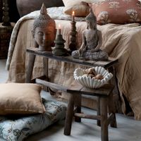 Hocker mit schönem Muster auf Sitz, Chic Antique