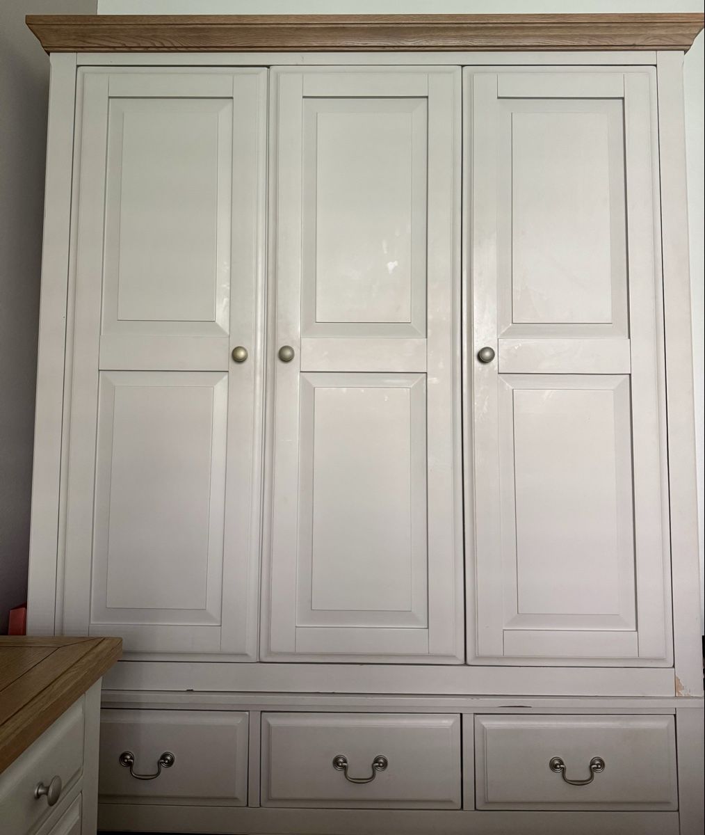 Letti: Bedroom Furniture Set  – Usato da Thalwil venduto da amy_pjw 1