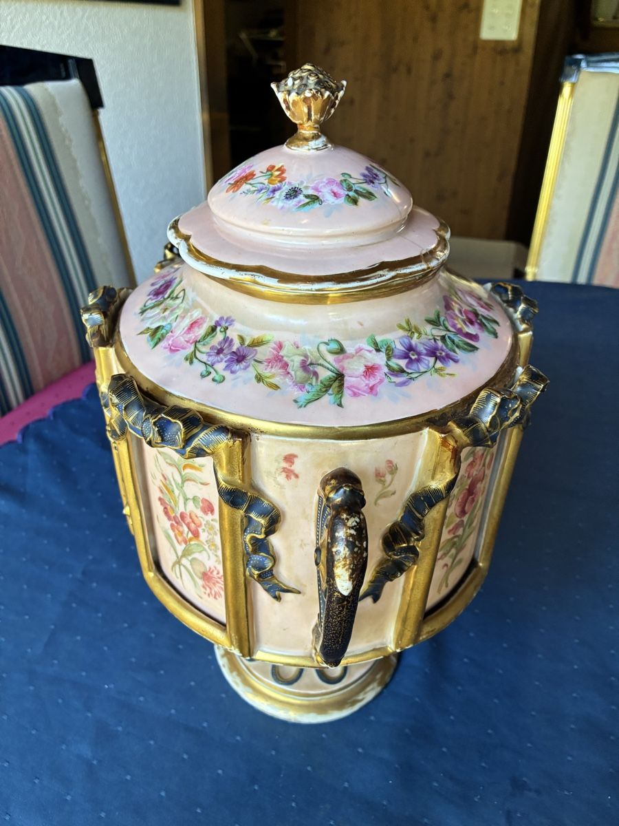 Vasi & Recipienti: Prunkvolle Deckelvase 19. JH – Usato da Dornach venduto da Rosengarten 3