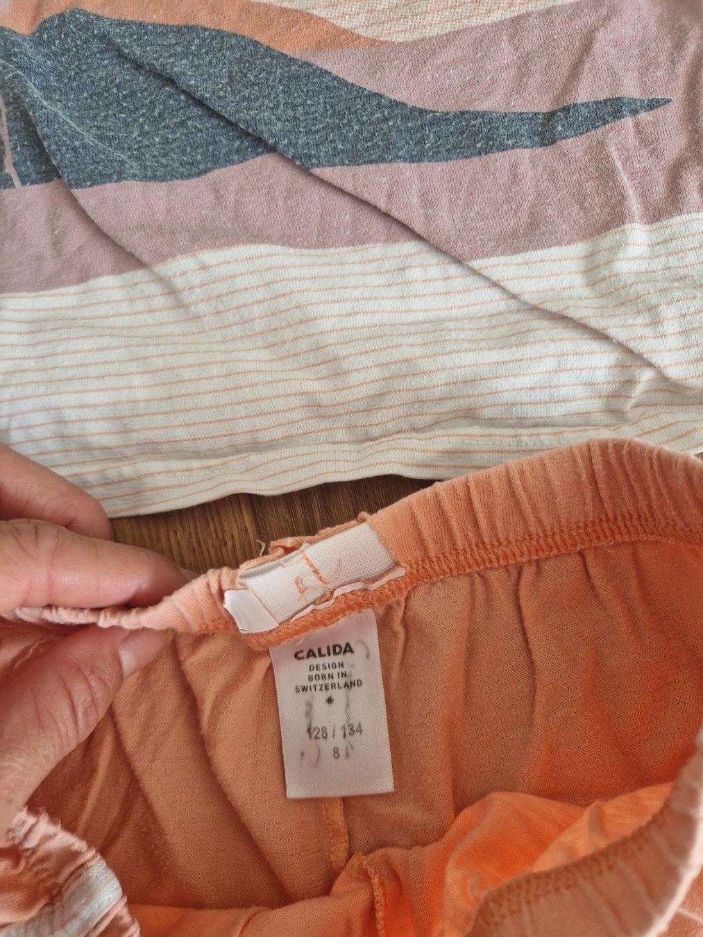 Calida Pigiama & Simili: Calida Pijama Mädchen Grösse 128/134 – Usato da Eschenbach SG venduto da SanFranciscoCalifornia 1
