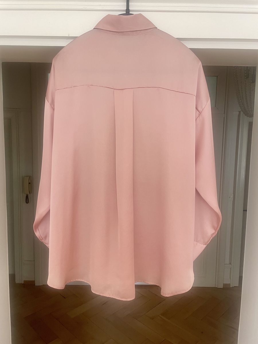 Blusen: Elegante Bluse im Satinlook – Gebraucht aus Zürich von pgr_9pzn 1