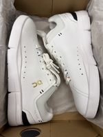 Limited Edition ON Running The Roger Advantage LC White