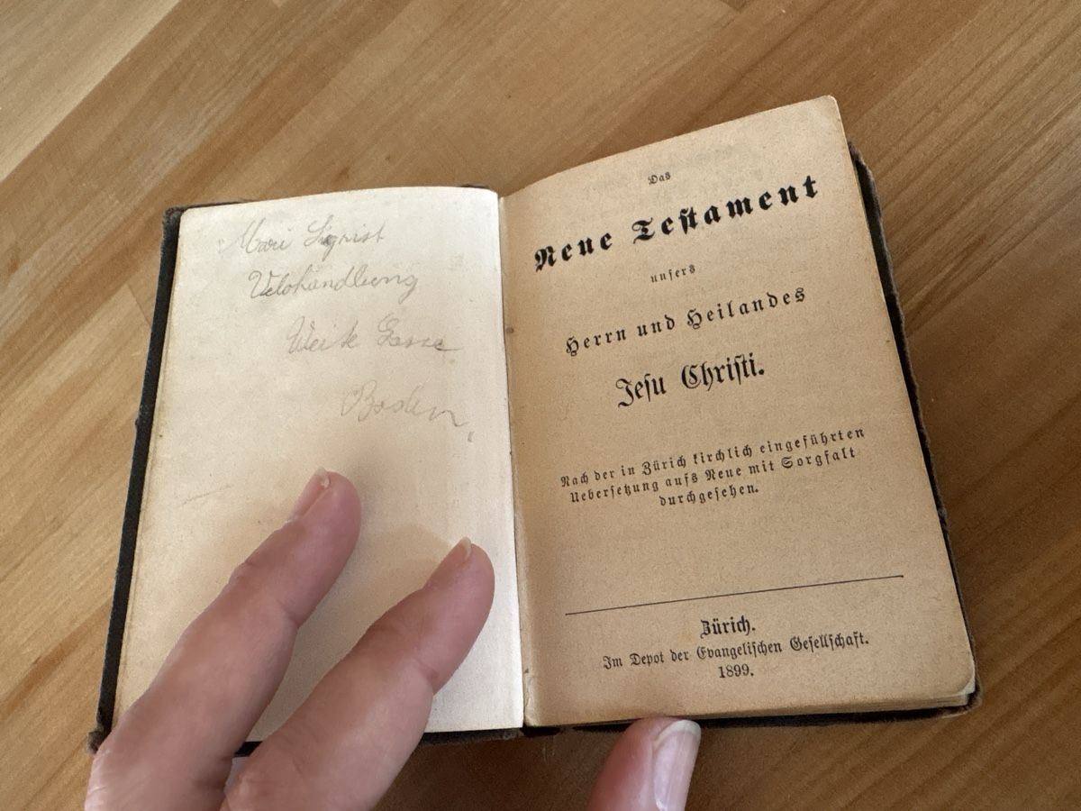 Libri: altes Buch / neues Testament von 1899 – Usato da Rümlang venduto da euqinom16 1