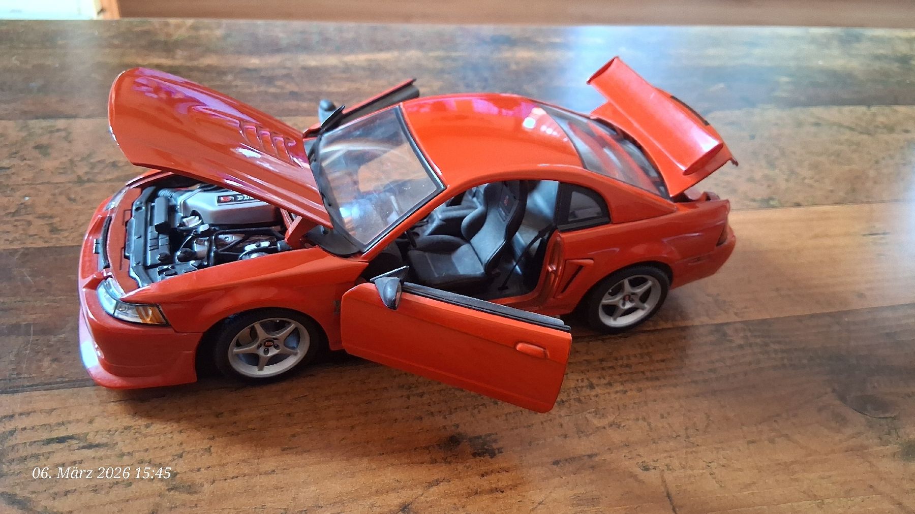 Maisto Modellini d'auto: 1:18 Ford Mustang Cobra – Nuovo (secondo la descrizione) da Wolfenschiessen venduto da 2-stroke-garage 4