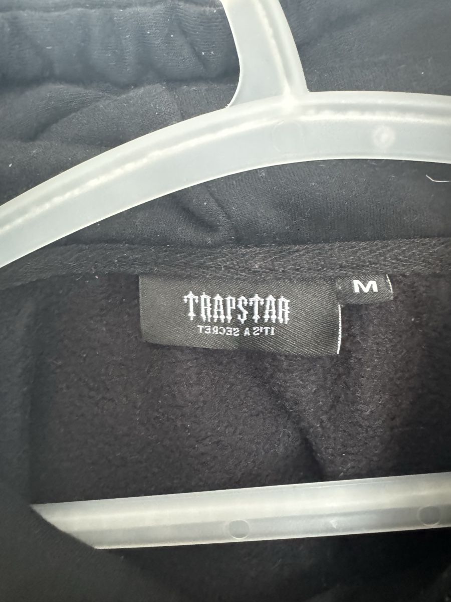 Trapstar Pullover & Sweatshirts: Trapstar Hoodie M – Gebraucht aus Naters von zynetic 2
