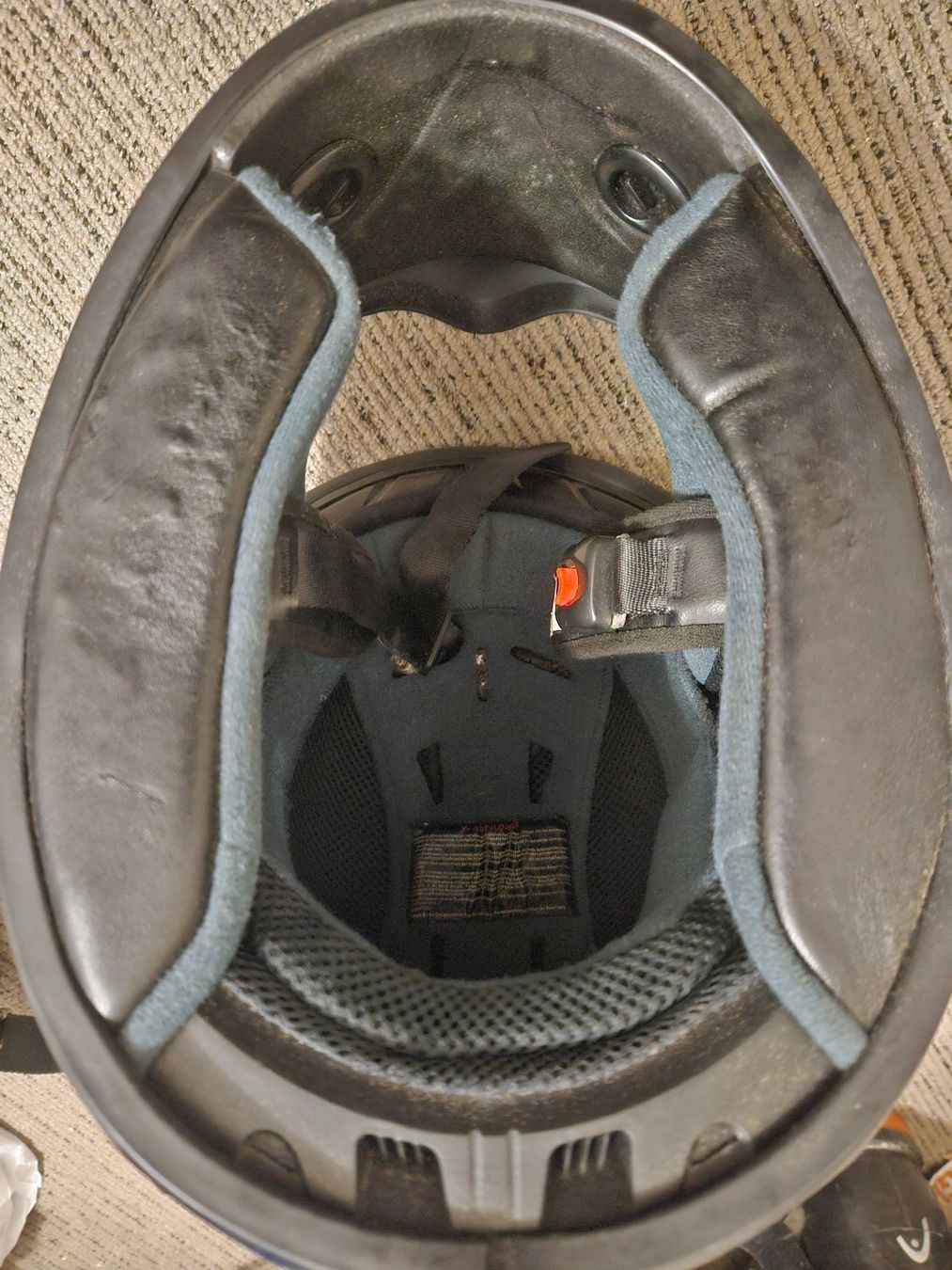 Caschi & visiere: Helm für GoKart – Usato da Oberkulm venduto da Bandits1 2