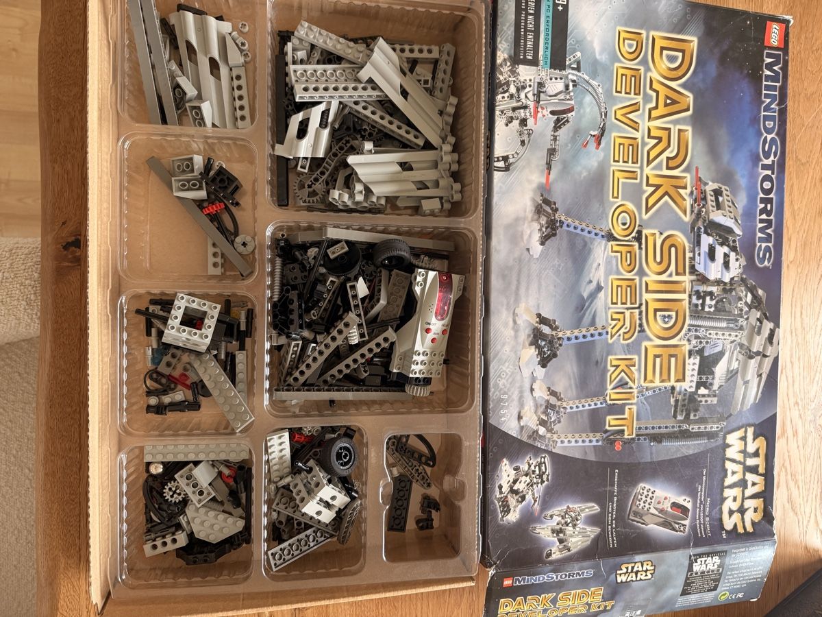 Lego Kit di costruzioni: LEGO Mindstorms Star Wars Dark Side Kit 9754 gebraucht – Usato da Baar venduto da Lamboluxery69 2