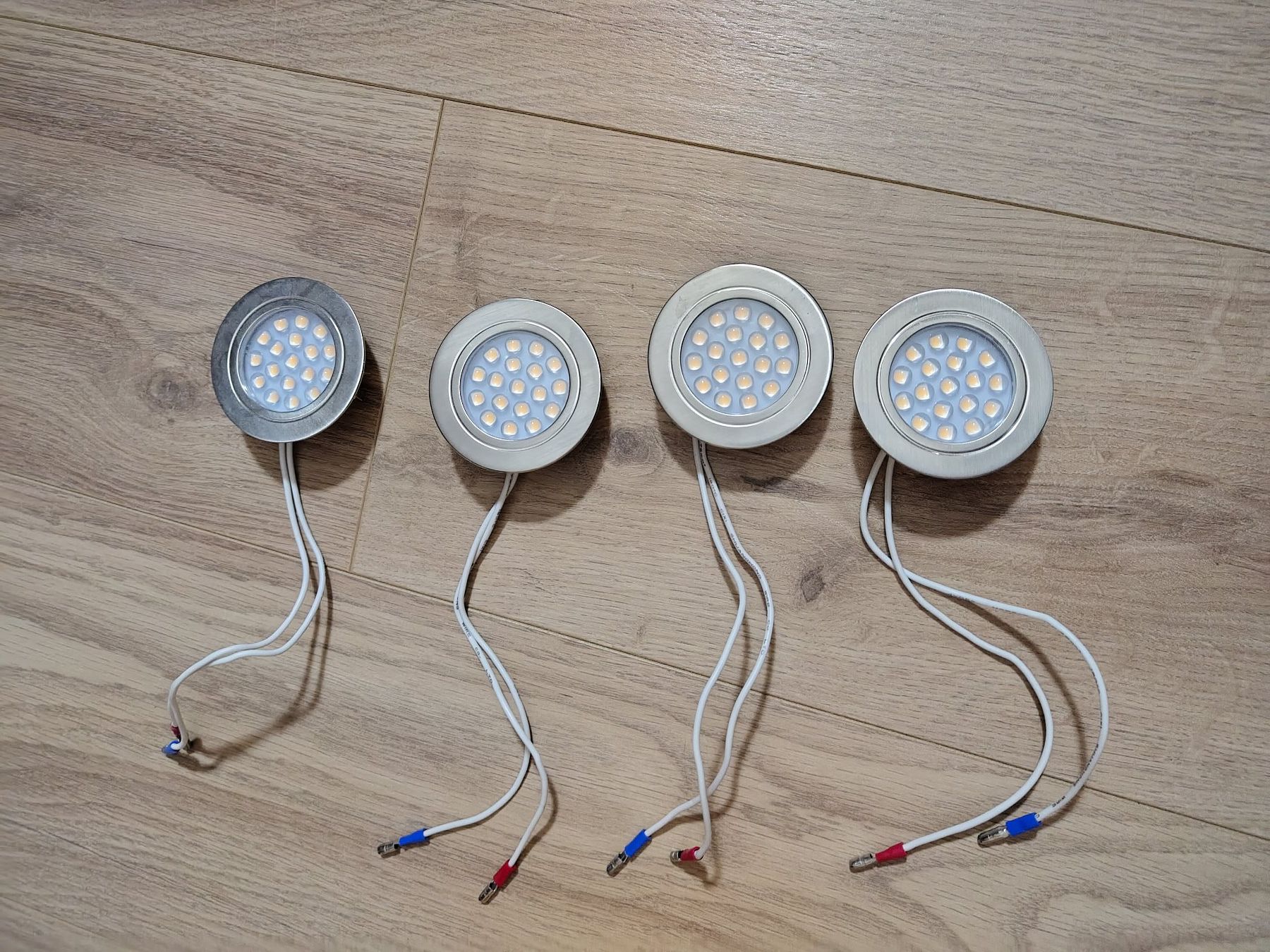 Lampade: 4 x Dimatec Einbauleuchte 12V – Usato da Berg am Irchel venduto da AshasPlace