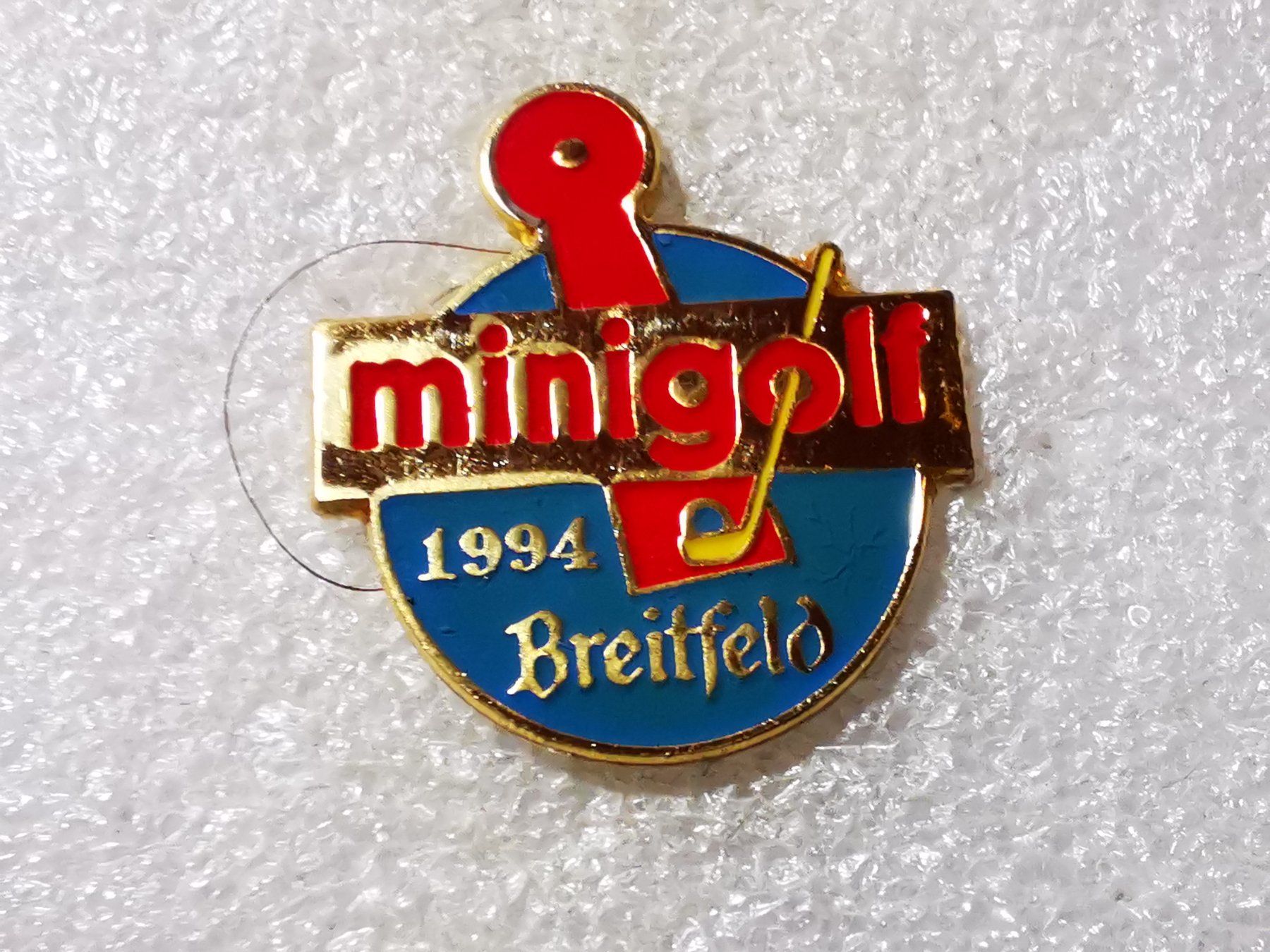 Plaketten & Abzeichen: Ansteckpin 77: Minigolf Breitfeld – Gebraucht aus Oppligen von Pin-Fall-Shop