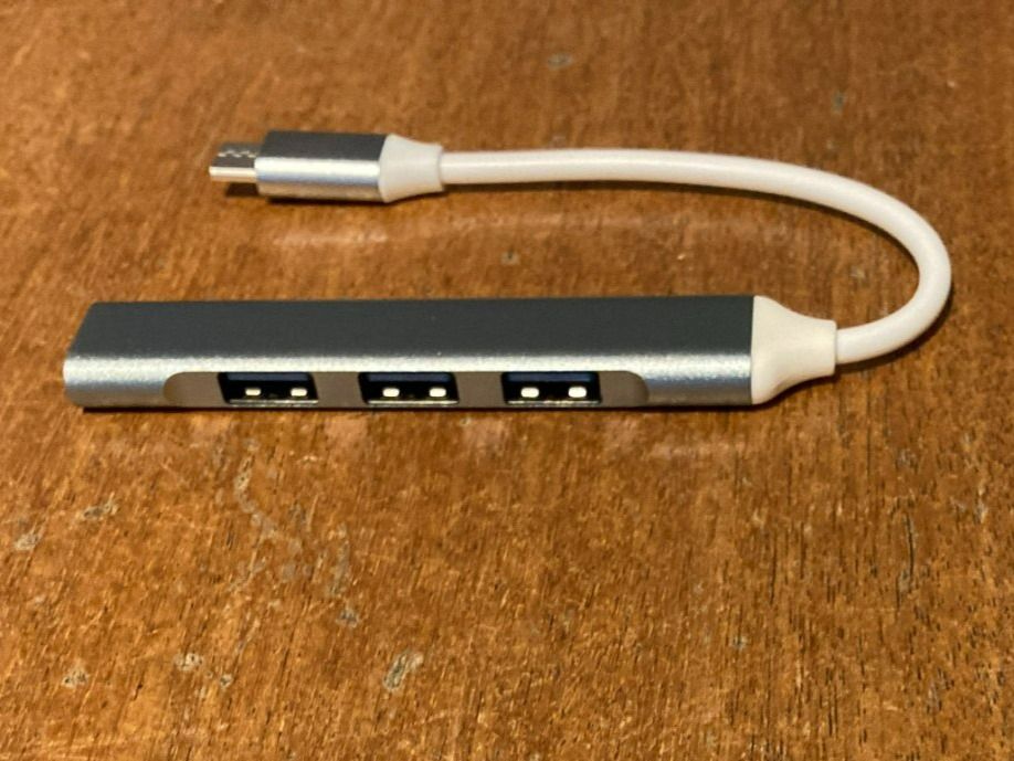 Hub & Switch: USB Hub Mini 4-Port NEU – Nuovo (secondo la descrizione) da Widnau venduto da SIIVSIIV 1