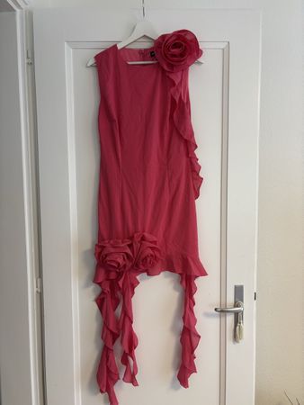 HOT PINK SATIN CORSAGE FRILL BODYCON DRESS