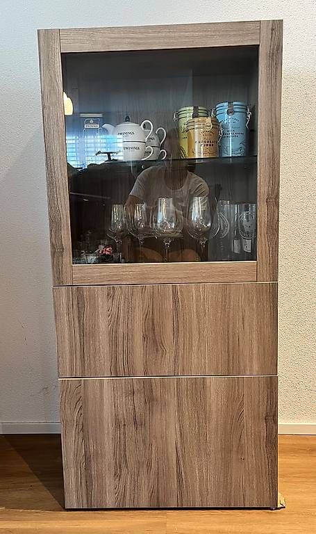Ikea Vitrines: Vitrine BESTA IKEA - gebraucht – D'occasion à Safenwil par Gamli_97 1