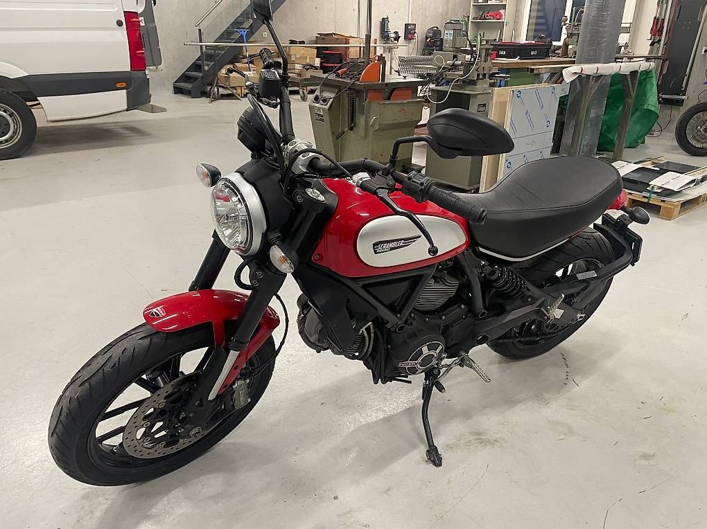 Ducati Strada: Ducati scrambler – Usato da Chénens venduto da cle_h8ty 2