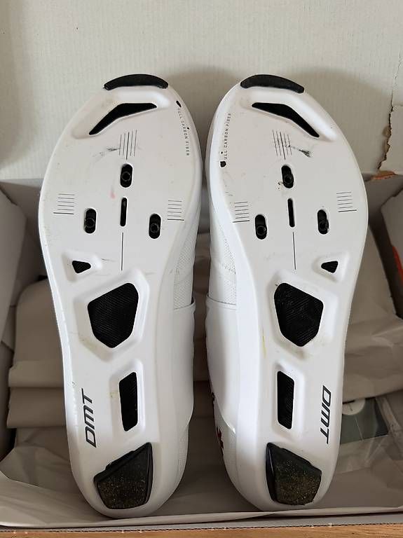 Herrenschuhe: Rennradschuhe DMT KR0 evo Grösse 45 – Gebraucht aus Bern von Jagermeister 2