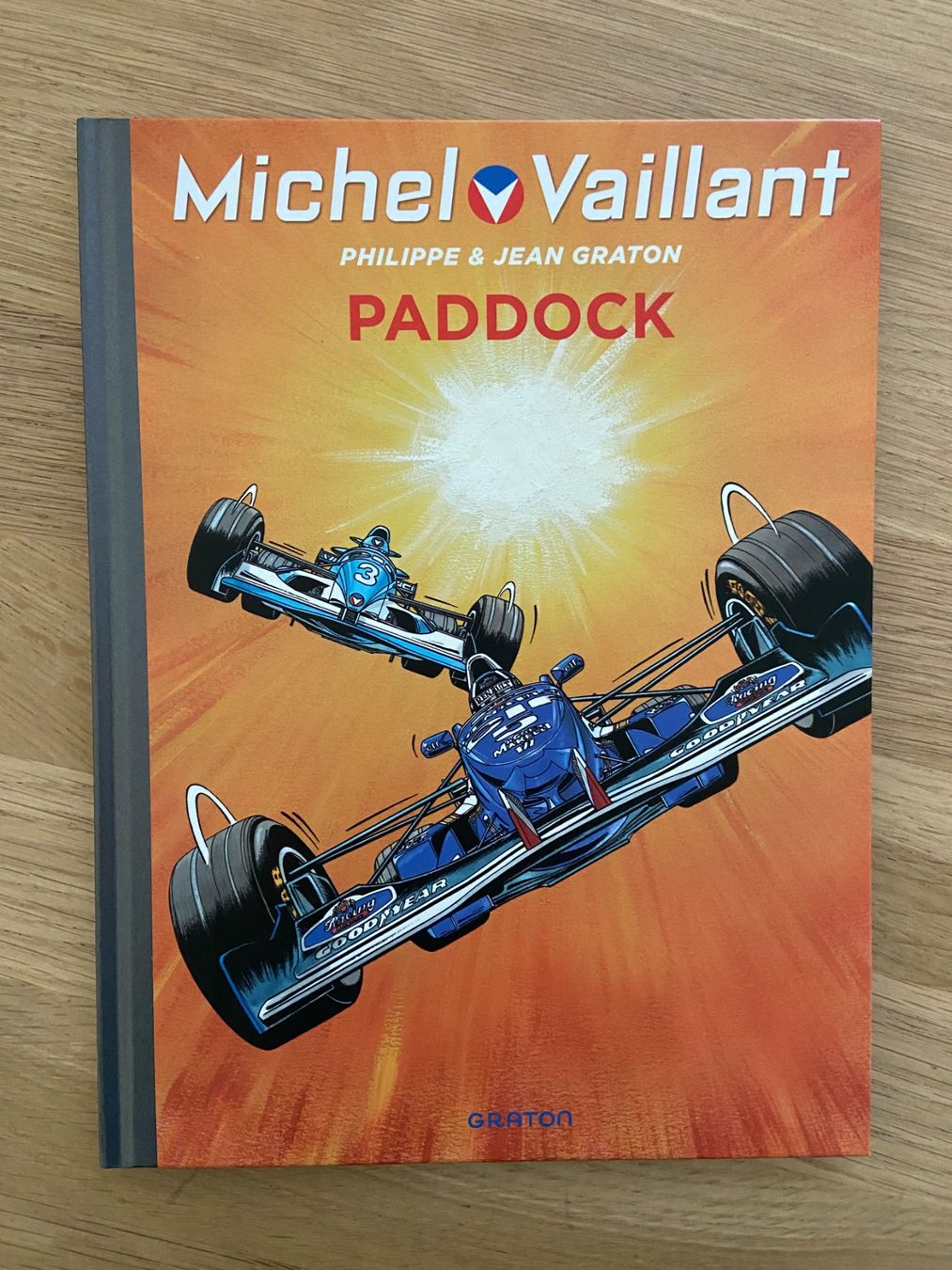 Comics: MICHEL VAILLANT / TOME 58 / PADDOCK – Gebraucht aus Corcelles-près-Payerne von 1562Comics