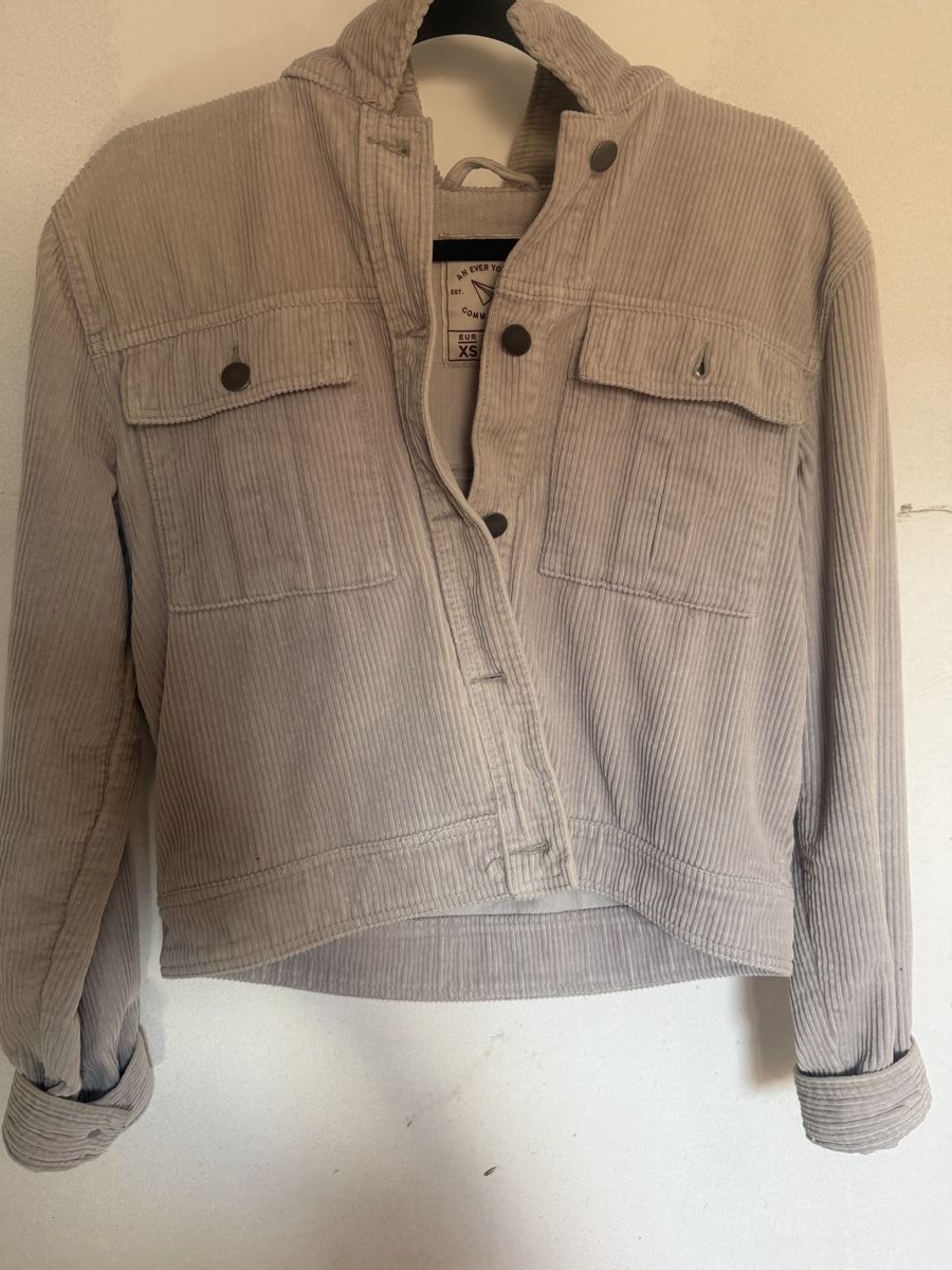 Pull&Bear Vestes: Pull and Bear Cordjacke Grösse XS – D'occasion à Thierachern par due_ls6w
