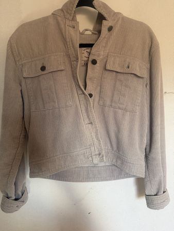 Pull and Bear Cordjacke Grösse XS